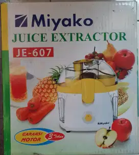 JUICE EXTRACTOR MIYAKO JE-607