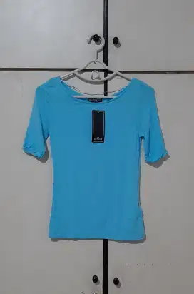 Kaos Biru Cotton On