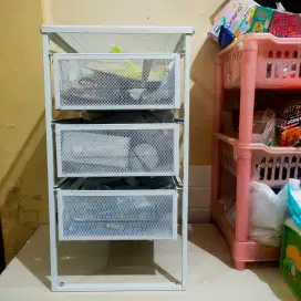 Laci Besi 3 Susun Warna Putih