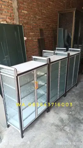 Almari sepatu 4 sap
