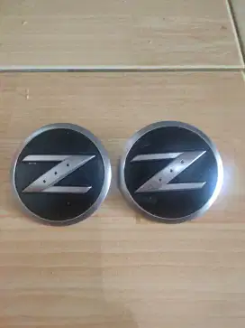 Jual emblem nissan fairlady 350z original