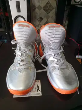 Sepatu nike hyperdunk