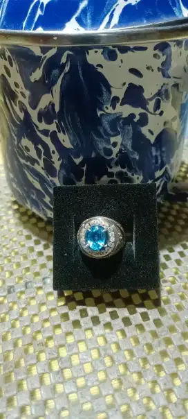 Batu Permata Blue Topas