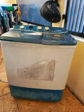 Mesin cuci SANYO AQUA series SW 870XT