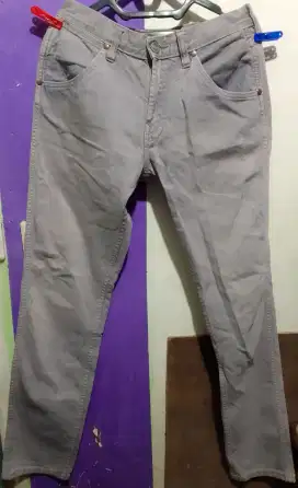 Celana panjang pria size 29-32(harap baca postingan sebelum comment)