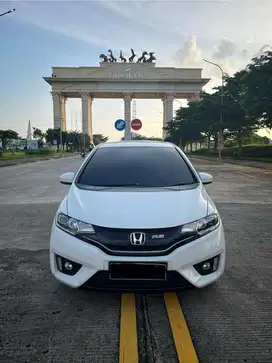 Honda Jazz RS AT 2017 KM 50 rbu