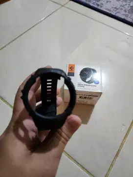 Spigen armor untuk galaxy watch 6 classic 47mm.