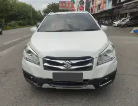 Suzuki S Croos 1.5 A/T