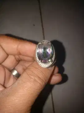 Cincin batu permata mistic quart