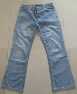 Jeans wanita Bossini