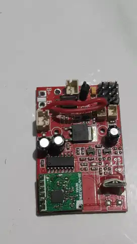 Pesawat Wltoys mesin v912 brushless.jakarta drone bug baterai