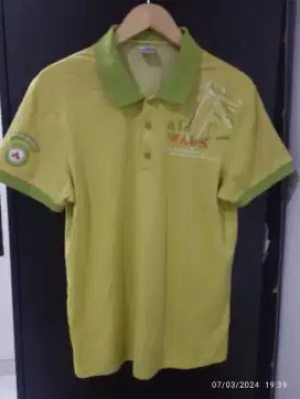 Kaos Kerah Airwalk Yellow L