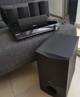 Sony Home Theatre DAV DZ290K