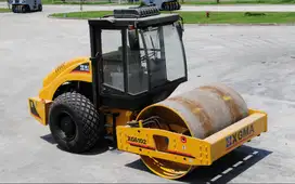 XG610H Hyd. Vibratory Roller Eq Sakai 10 Ton