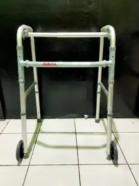 WALKER + RODA ALAT BANTU JALAN