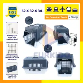 Pet cargo hewan kecil