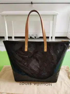 Tas LV Bellevue Amarante Vernis PM 2008