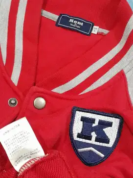Jaket Varsity Kennt