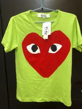 Tshirt / kaos CDG Play warna hijau 100% new & authentic