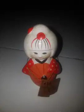 Boneka keramik jepang