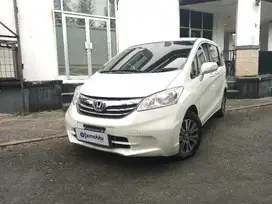 like new -  HONDA FREED 1.5 S BENSIN A/T 2014 PUTIH