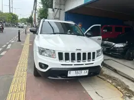 Jeep compas 2.4  4x4 sunroof th 2013 AT