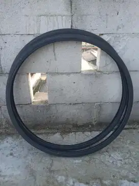 Ban Luar Deli Tire 700c 700x28c