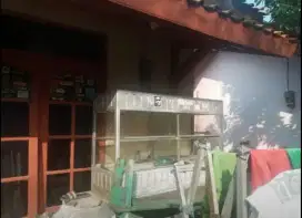 Entelase bekas warung