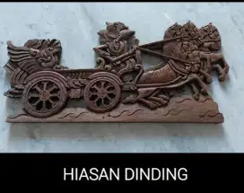 Hiasan dinding dari kayu