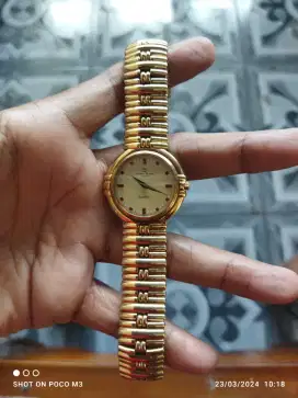 Jam Tangan Emas Christian Bernard