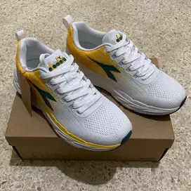 Diadora Horson - White Yellow