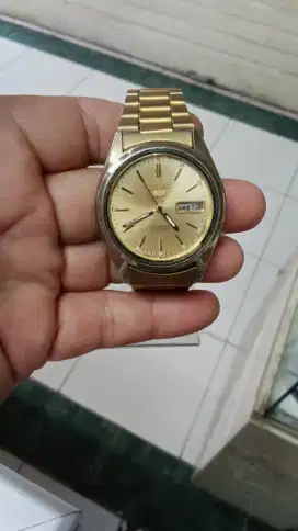 Jam tangan Seiko 5 automatic 21 jewels