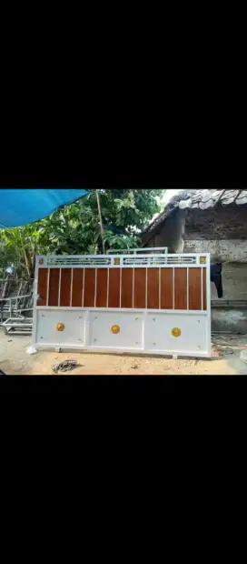 Pagar dorong motip