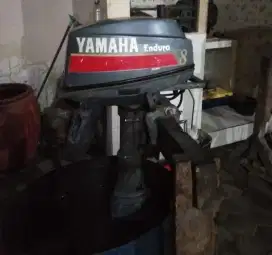 Mesin tempel yamaha outboard 8pk