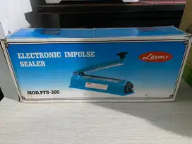 Electronic sealer