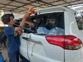 bongkar pasang kaca film mobil