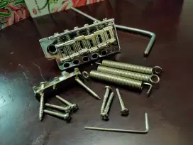 Bridge tremolo gitar untuk stratocaster Wilkinson wv6-sp