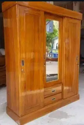Almari pintu 3 kayu jati