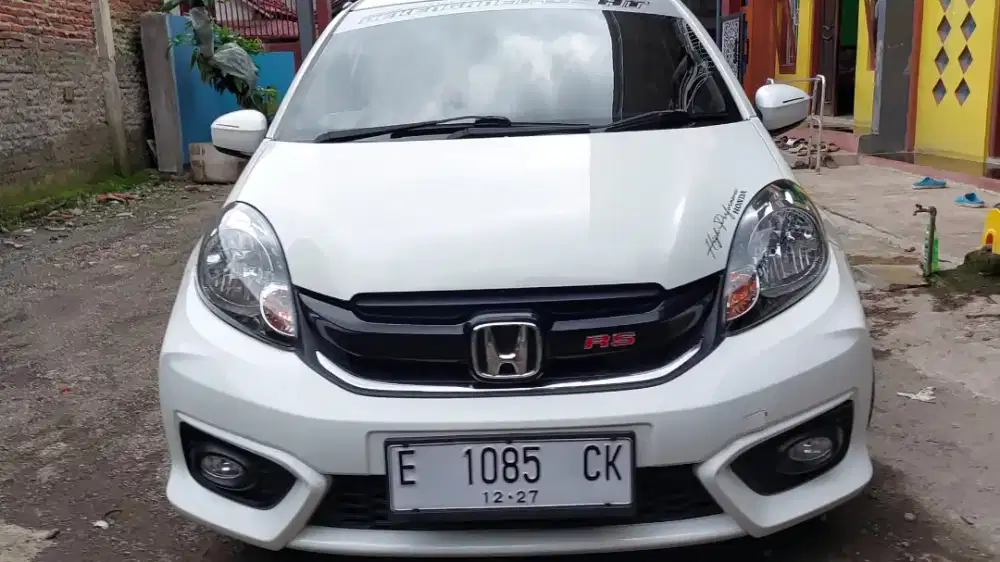 Brio putih 2017