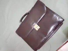 Tas kerja Eiteenne Agner