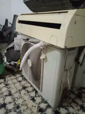 Bismillah jual beli AC bekas satuan maupun borongan siap kelokasi