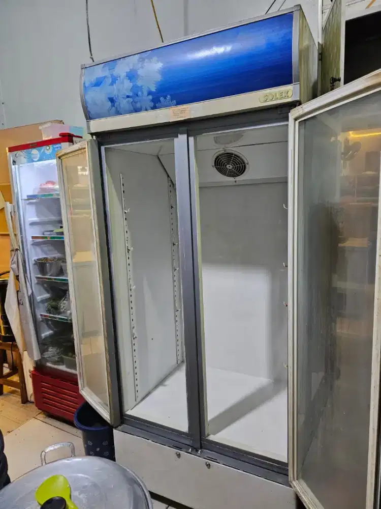 Kulkas pendingin 2pintu / Etalase Pendingin