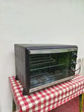 Oven listrik merk Oxone ox 858 2in 1 18ltr bekas