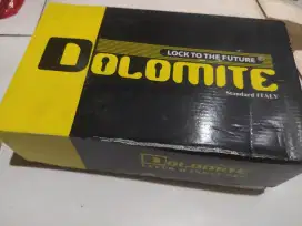 Lock Pintu Rumah