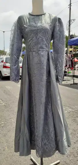 Gamis brukat mewah