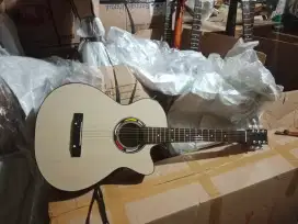 Gitar akustik pemula