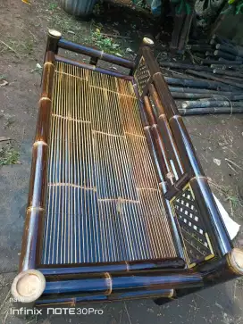 Jual kursi dan  bale dr bambu hitam COD bayar di tempat