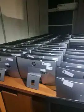 Di cari all in one dan intel nuc