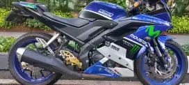 Motor Yamaha R15 v3 keren