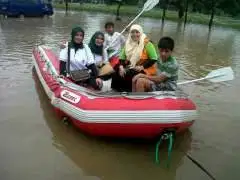 Perahu Karet Zebec 420 Armada